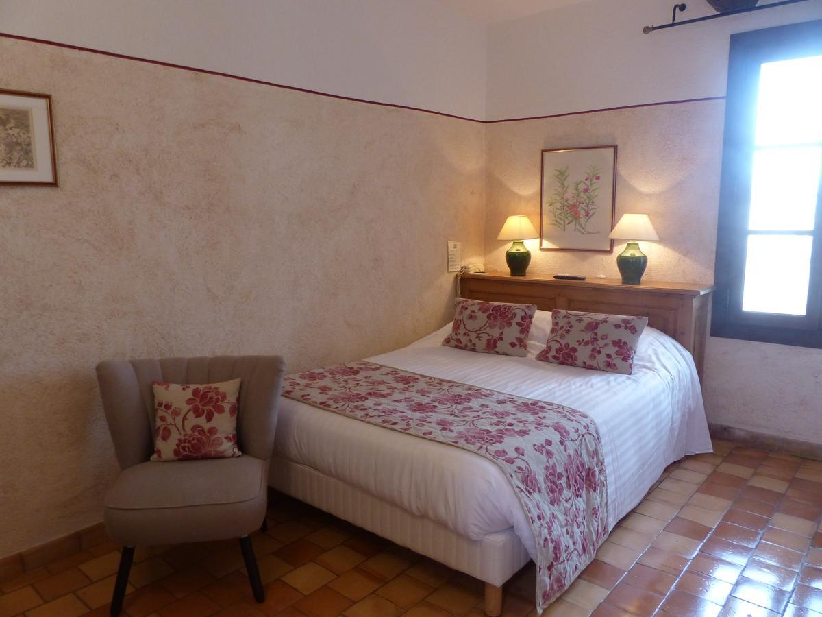 Hotel Charembeau Forcalquier Esterno foto