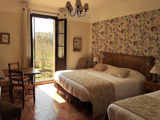 Hotel Charembeau Forcalquier Esterno foto