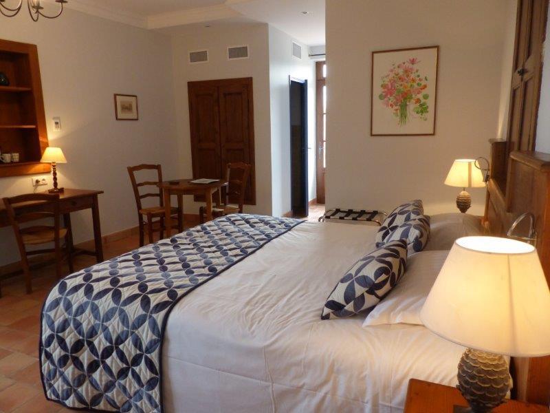 Hotel Charembeau Forcalquier Esterno foto